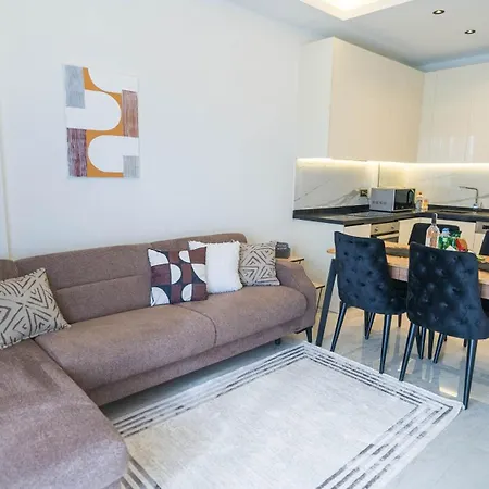 Qoople Royal Best Apartment Near The Sea On Cleopatra * Alanya