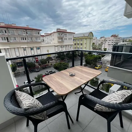 Qoople Royal Best Apartment Near The Sea On Cleopatra Appartement Alanya